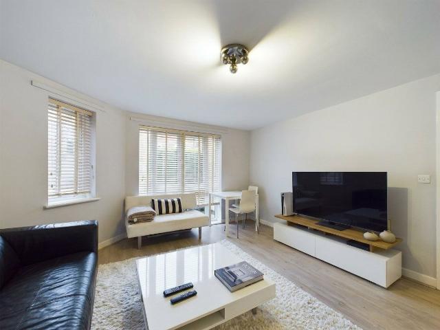 Apartment for rent in Bray Wick, Maidenhead