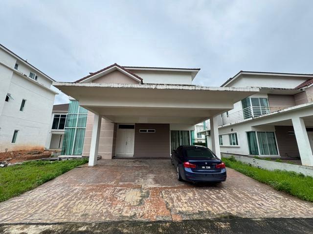 Bungalow for sale in Wellesley, Penang