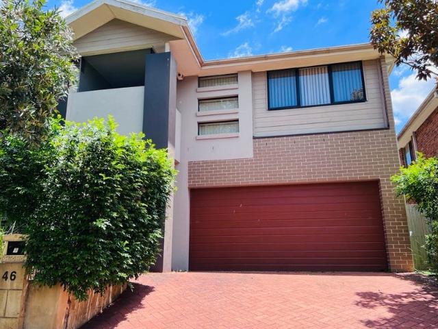 House for rent in Stanhope Gardens, Sydney