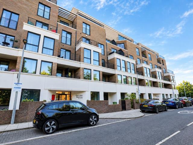 House for rent in Chobham Manor, Greater London
