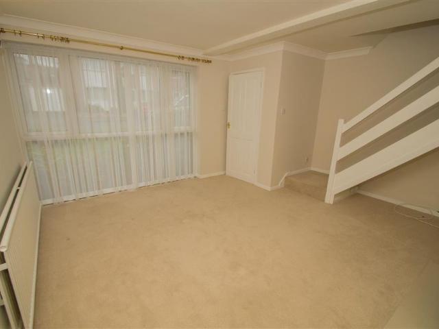 Townhouse for rent in Haddon, East Midlands