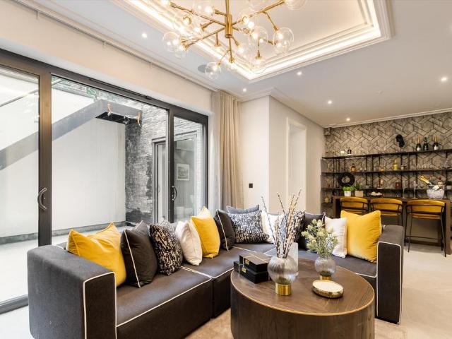 House for rent in London Borough of Merton, Greater London