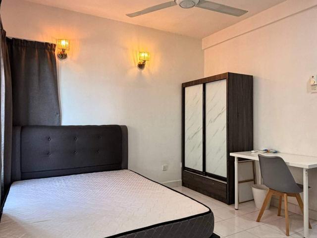 Room for rent in Wellesley, Penang
