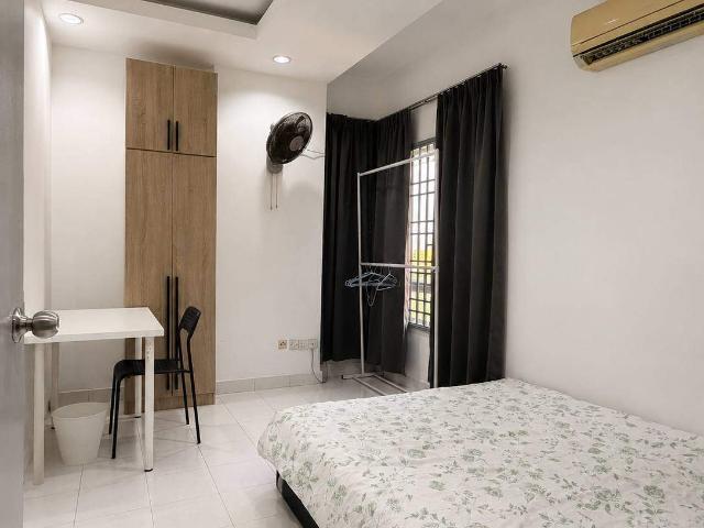 Room for rent in Wellesley, Penang