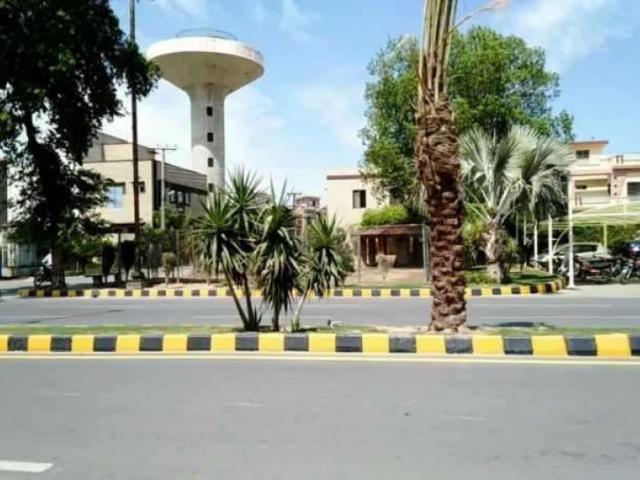 Land for sale in Park View Villas, خان پور