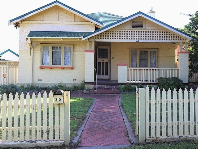 House for sale in Cootamundra, New South Wales