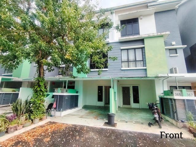 Townhouse for sale in Petaling, Subang Jaya