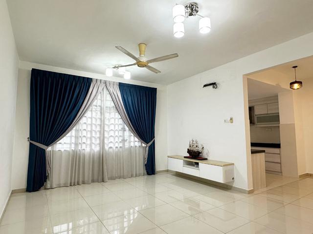 Townhouse for sale in Petaling, Subang Jaya