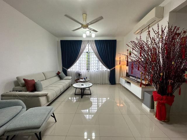 Townhouse for sale in Petaling, Subang Jaya