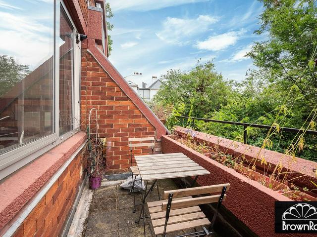 Apartment for rent in Chalk Farm, Greater London