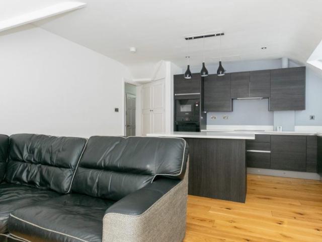 Apartment for rent in Roundhay, West Yorkshire
