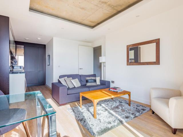 Apartment for rent in St. George in the East, Wapping