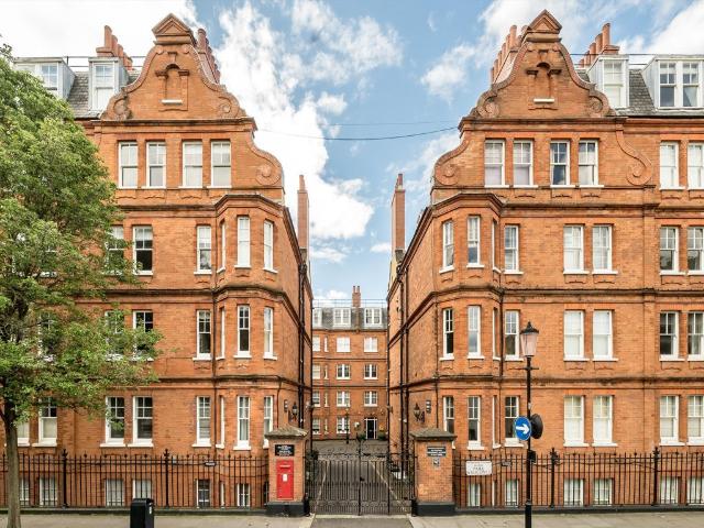 Apartment for rent in Brompton, Greater London