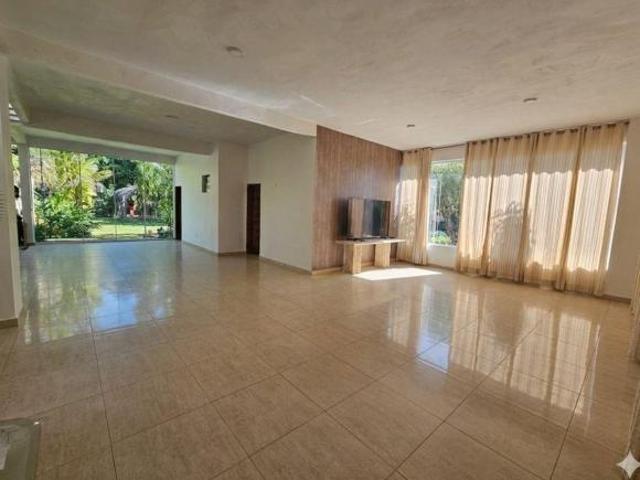 Casa venda em Região Geográfica Imediata do Distrito Federal, Região Integrada de Desenvolvimento do Distrito Federal e Entorno