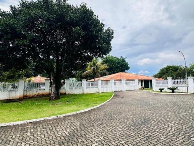 Casa venda em Região Geográfica Imediata do Distrito Federal, Região Integrada de Desenvolvimento do Distrito Federal e Entorno