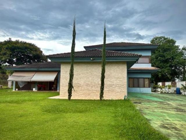 Casa venda em Região Geográfica Imediata do Distrito Federal, Região Integrada de Desenvolvimento do Distrito Federal e Entorno