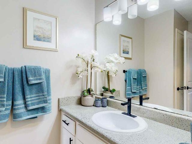 Apartment for rent in Mobile County Commission District 2, Mobile