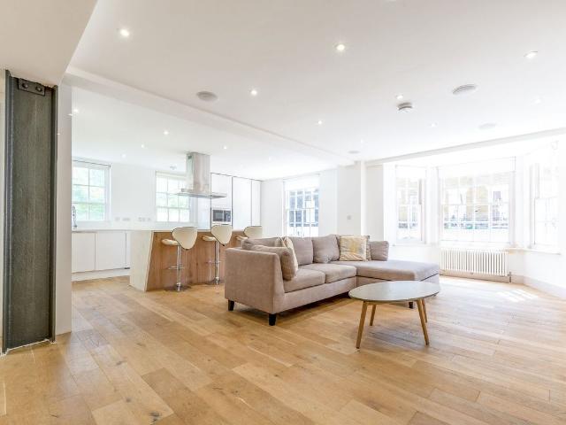 Apartment for rent in Paddington, Greater London