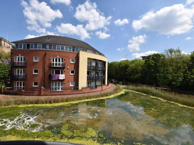 Apartment for rent in The Meadows, Haddon