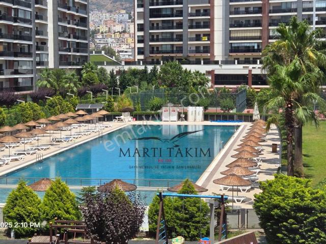 Çiğli, İzmir içerisinde kiralık mülk