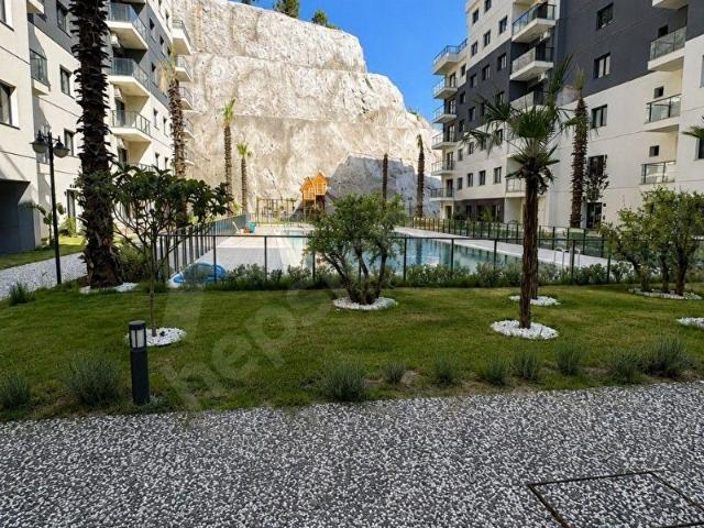 Çiğli, İzmir içerisinde satılık mülk