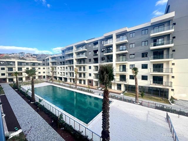 Çiğli, İzmir içerisinde satılık mülk