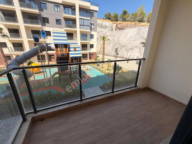 Şirintepe Mahallesi, Çiğli içerisinde kiralık mülk