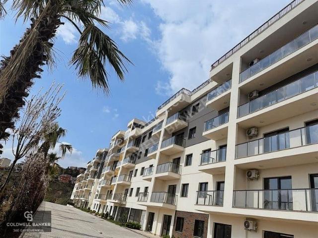 Çiğli, İzmir içerisinde kiralık mülk