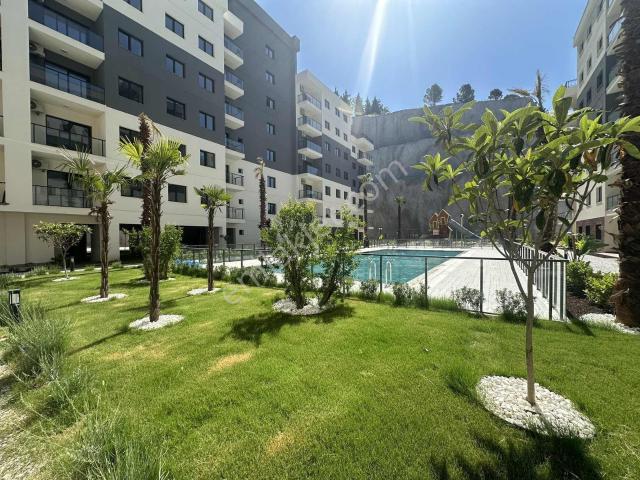 Çiğli, İzmir içerisinde kiralık mülk