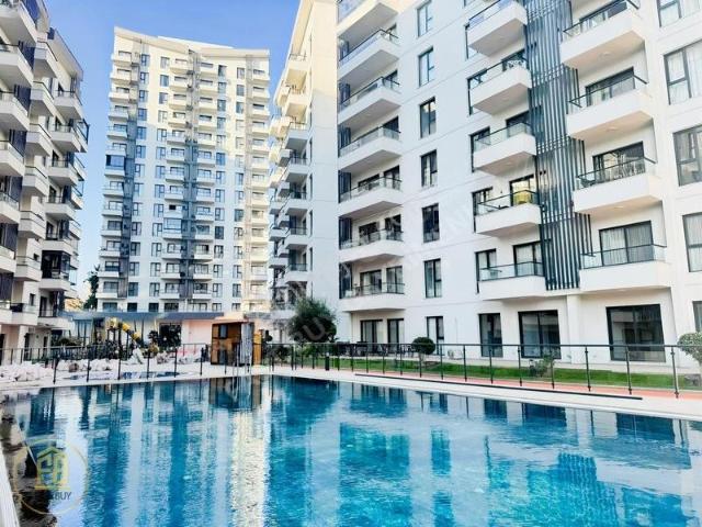 Özkanlar, Bornova içerisinde satılık mülk