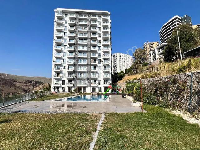 Çiğli, İzmir içerisinde kiralık mülk