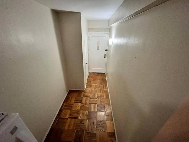 Room for rent in The Bronx, Arverne