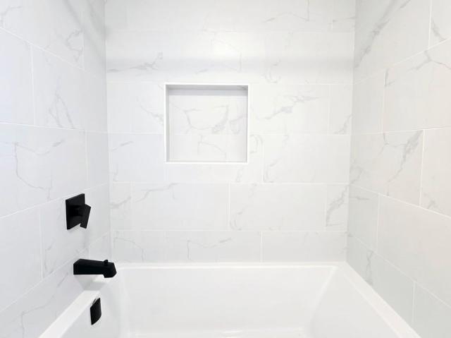 Apartment for rent in Wedgewood, Alberta