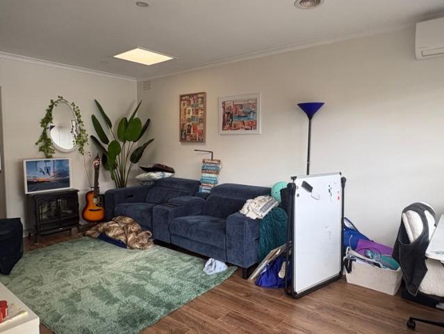 Room for rent in Camerons Creek, Victoria
