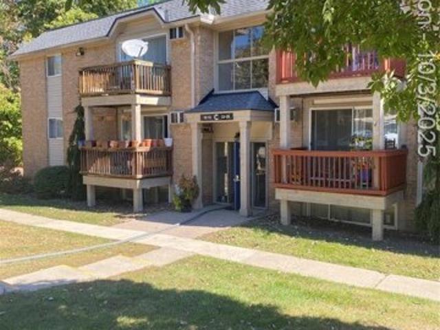 Condo for sale in Rochester, Michigan