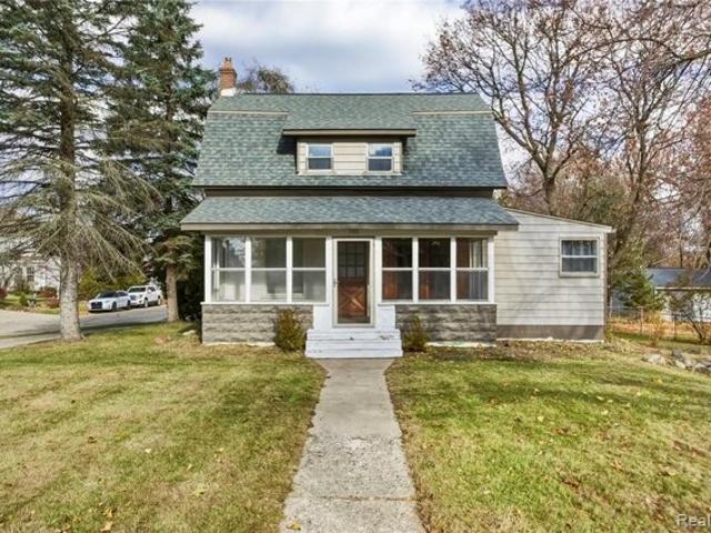 House for sale in Rochester, Michigan
