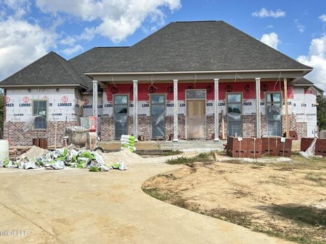 House for sale in Ridgeland, Mississippi