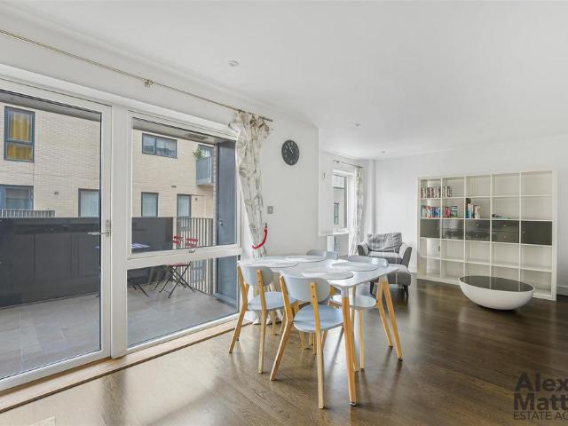 Apartment for rent in Bermondsey, Greater London