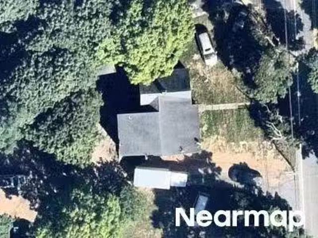 House for sale in Barnstable