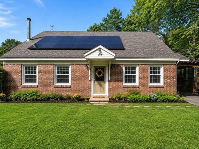 House for sale in South Lancaster, Lancaster
