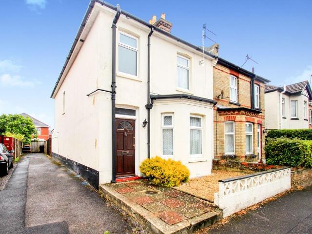 Apartment for rent in Winton, Bournemouth