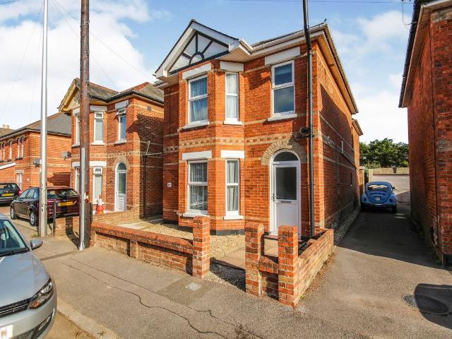 Apartment for rent in Winton, Bournemouth
