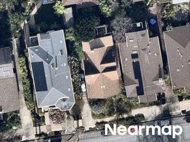 Condo for sale in Berkeley, California