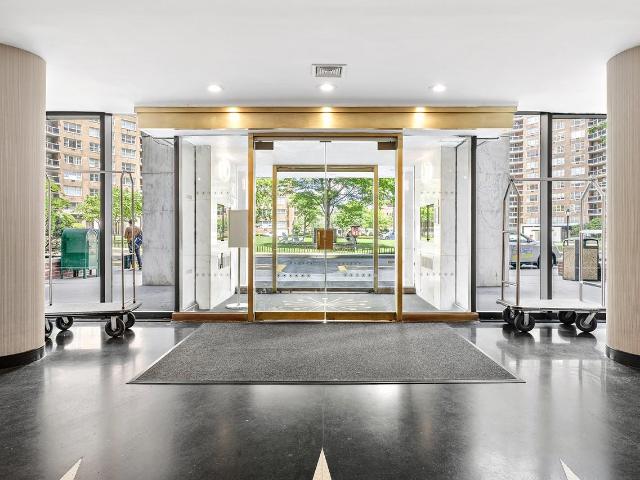 Apartment for rent in Queens, Arverne