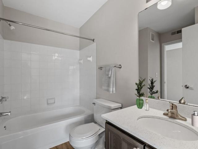 Apartment for rent in Plymouth, Hennepin County