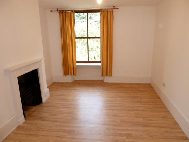 House for rent in Broomhill, South Yorkshire