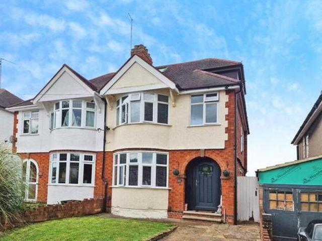 House for sale in Northampton, Northamptonshire