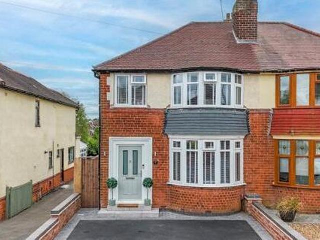 House for sale in Kettlebrook, Staffordshire