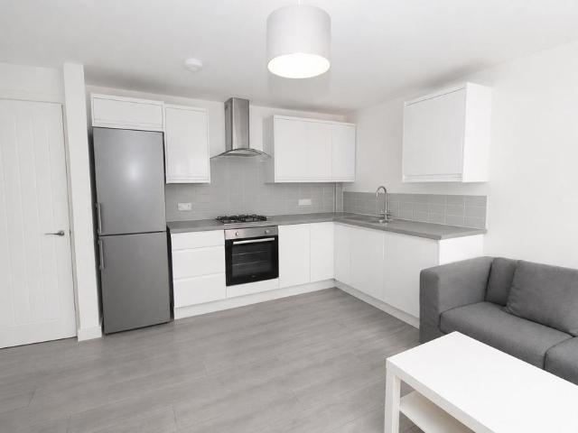 Apartment for rent in The Colonies, Cardiff