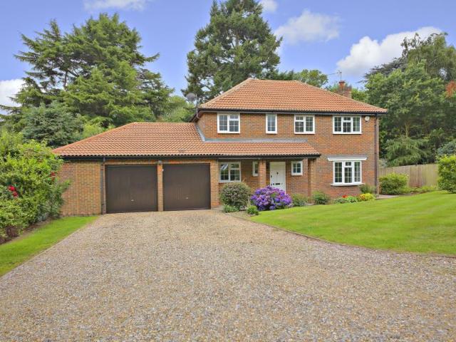 House for rent in Batchworth, Hertfordshire